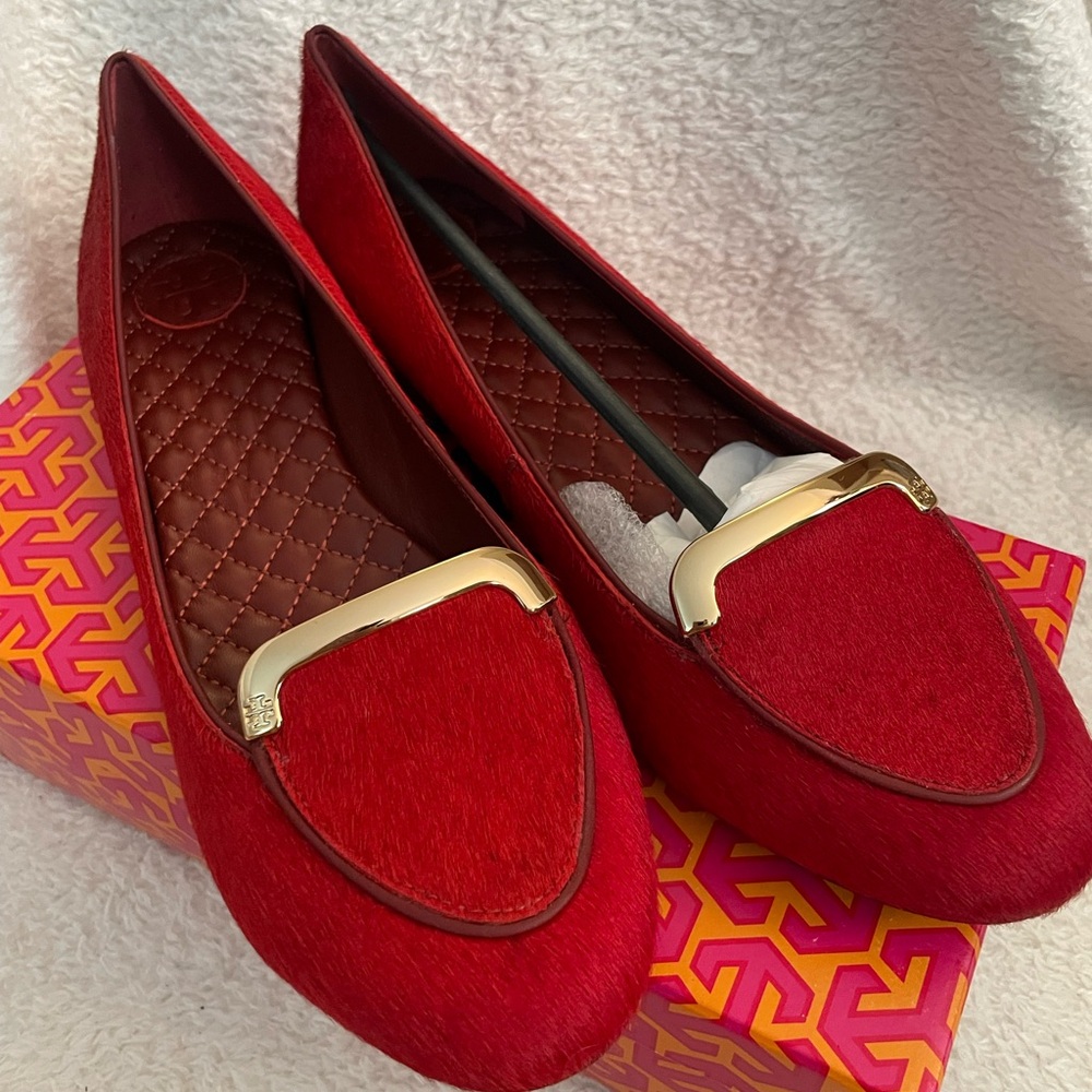 NIB Tory Burch Jess Brick Hair Leather Flats